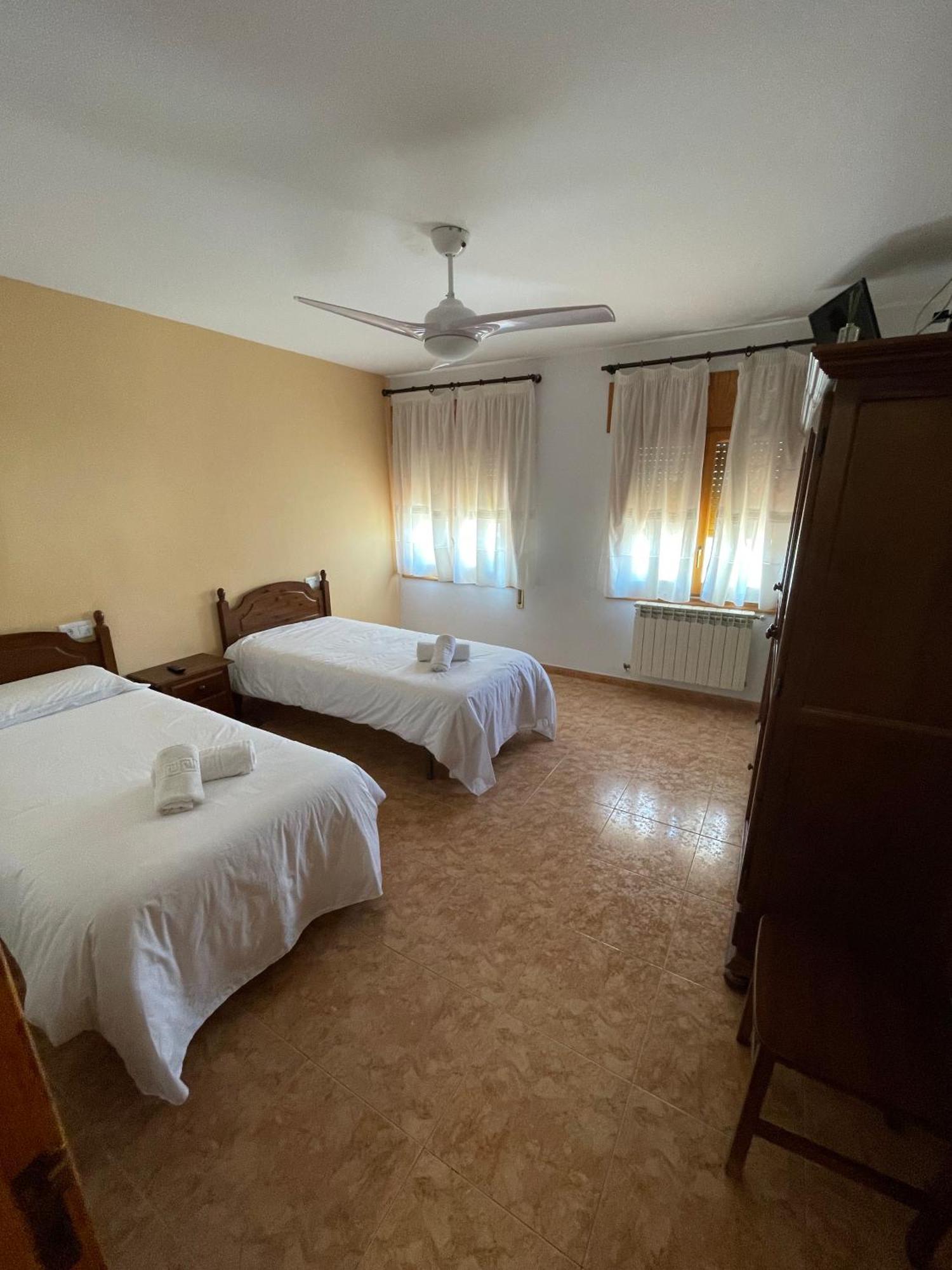 Hostal La Rurala Estopanya Estopinan del Castillo Exterior foto